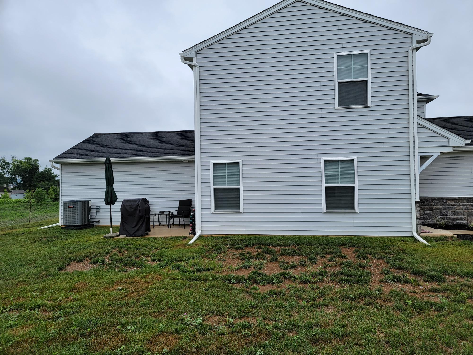 Building Photo - 26 Cobblestone Ct