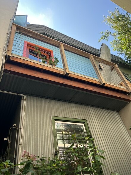 Building Photo - 24 Westminster Ave