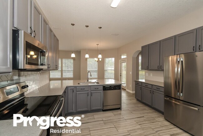 Building Photo - 707 Red Cedar Ct