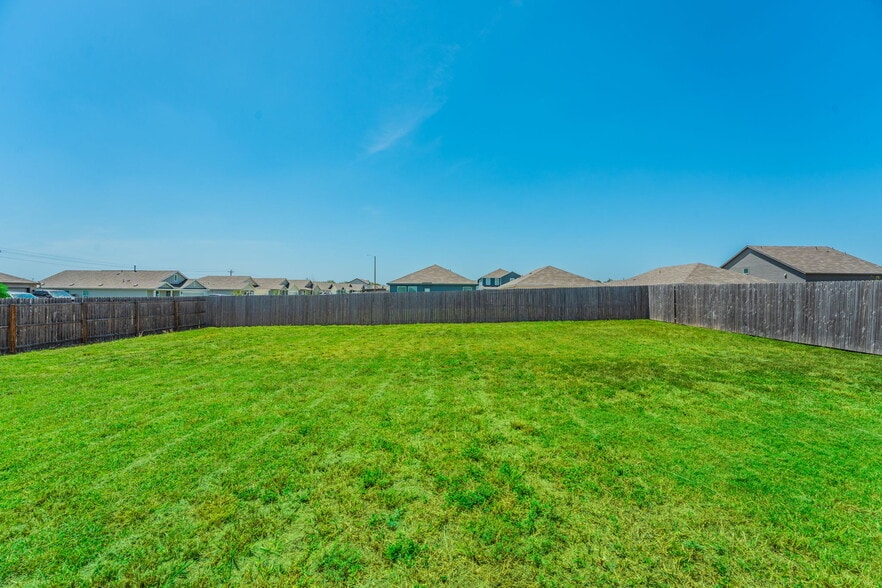 Building Photo - 360 Agave Cir