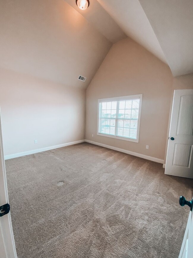 Building Photo - HOUSE FOR RENT!! MONROE GA