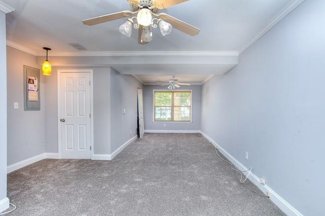 Building Photo - 831 Tanner Dr