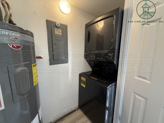 Building Photo - Remodeled Two Bedroom Ocean Pines Condominium