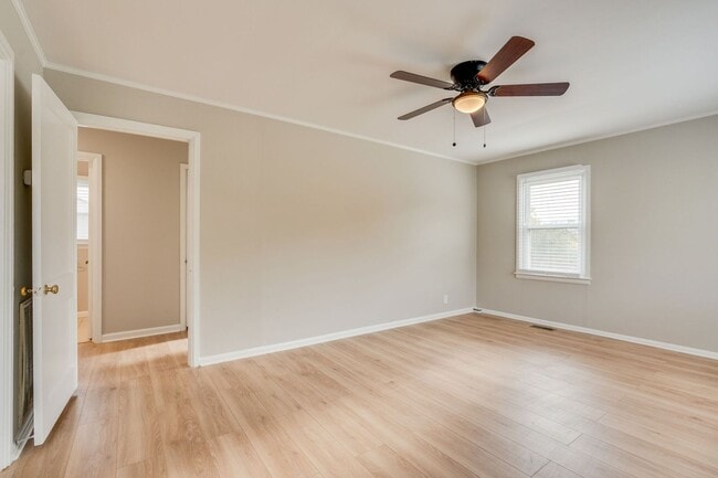 Building Photo - 2614 Mimosa Ln