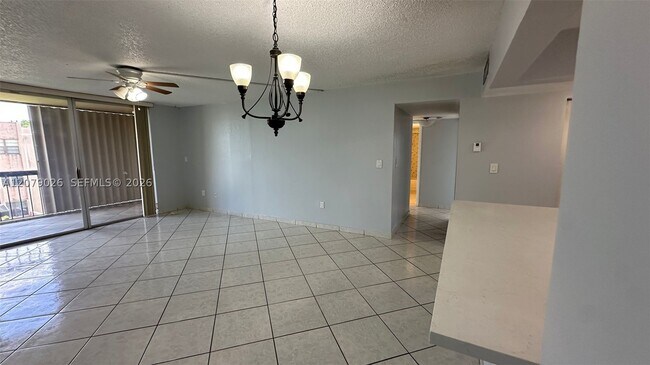 Building Photo - 10425 SW 112th St