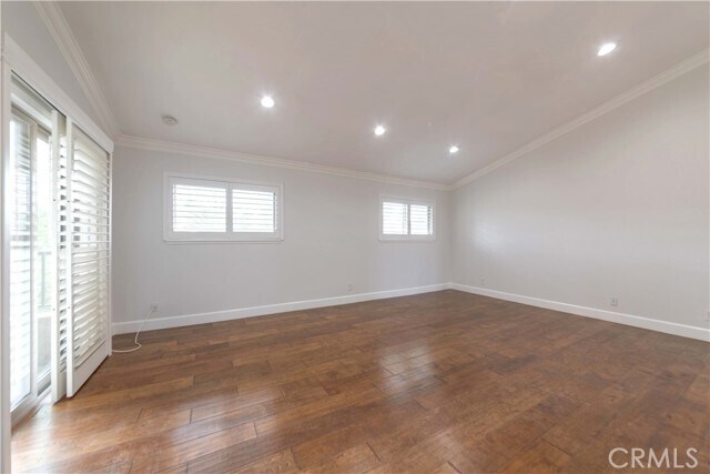 Building Photo - 14 Peartree Ln