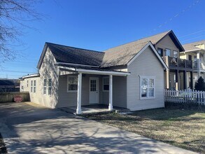 Building Photo - 6209 Louisiana Ave