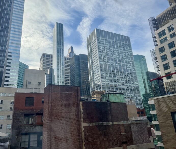 View from the apartment 12M - 140 E 56th St