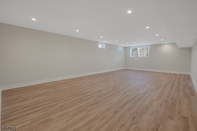 Building Photo - 15 Prospect Pl