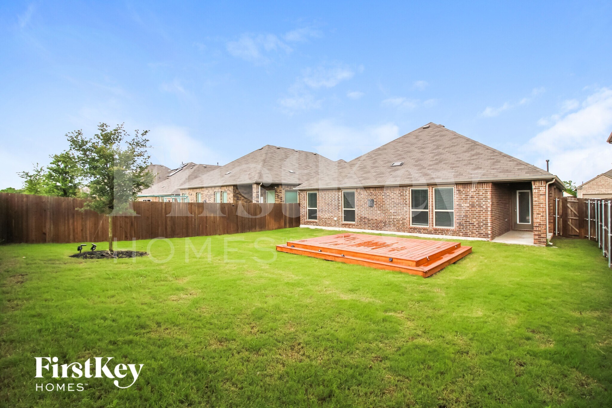 Building Photo - 4325 Bayport Dr