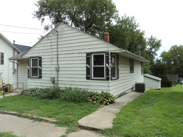 Building Photo - 505 5th St