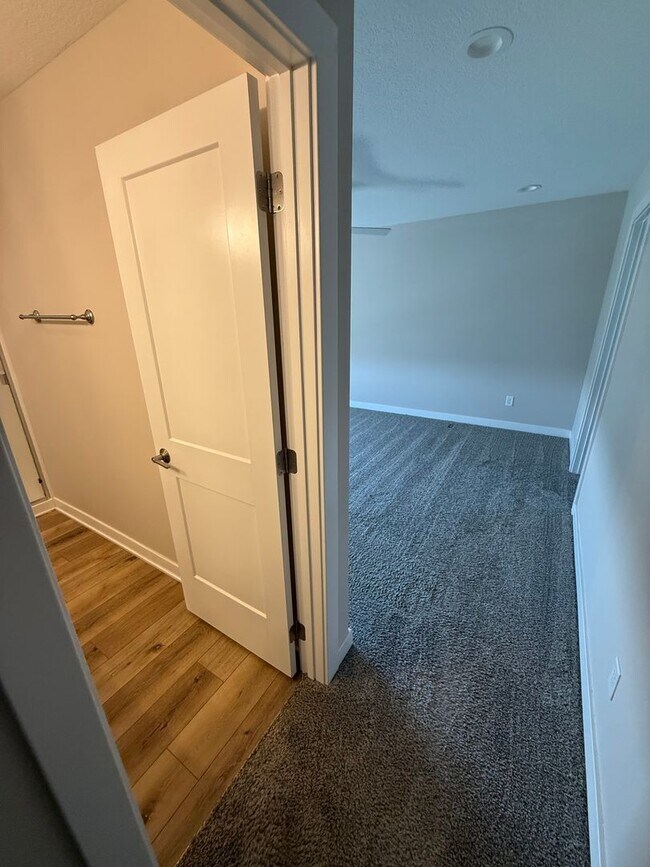 Building Photo - Luxury Newer Construction Home! Perfect Location!