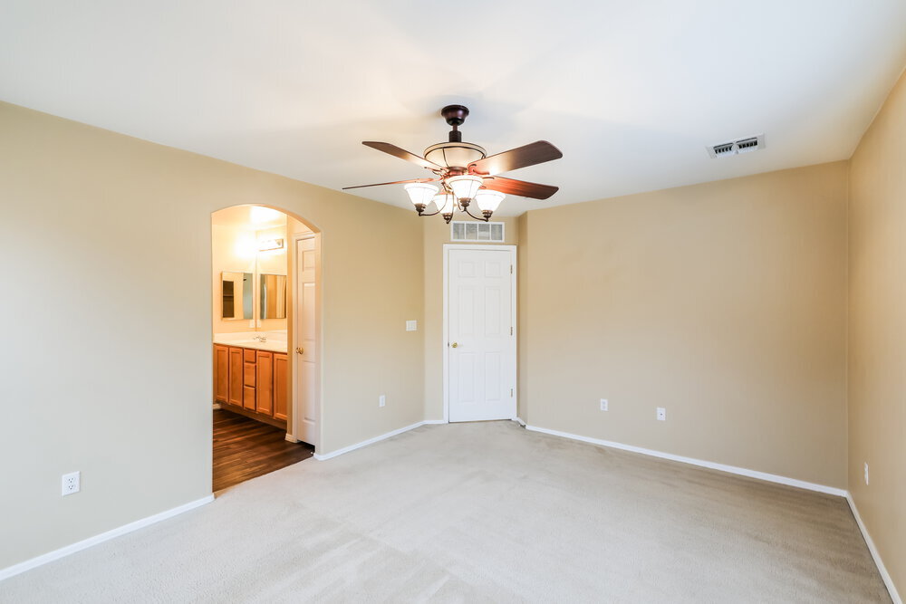 Building Photo - 12890 N Pocatella Dr