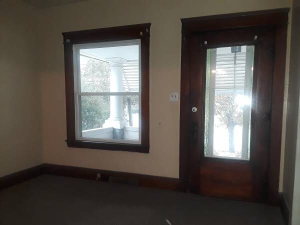 Building Photo - 4305 E 71st St