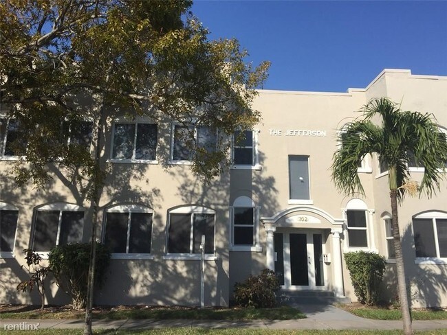 Building Photo - 1 br, 1 bath  - 702 S 17th Ave # 4 3