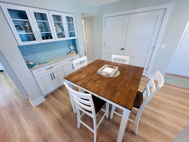 Building Photo - 555 Gulf Way