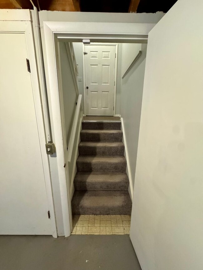 Building Photo - Charming 2 Bed 1 Bath in Cranberry!
