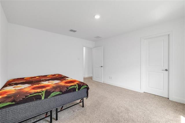 Building Photo - 1921 Bristol St