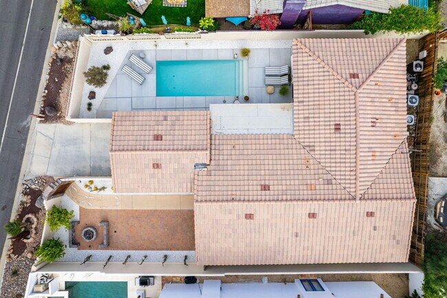 Building Photo - 53680 Avenida Montezuma