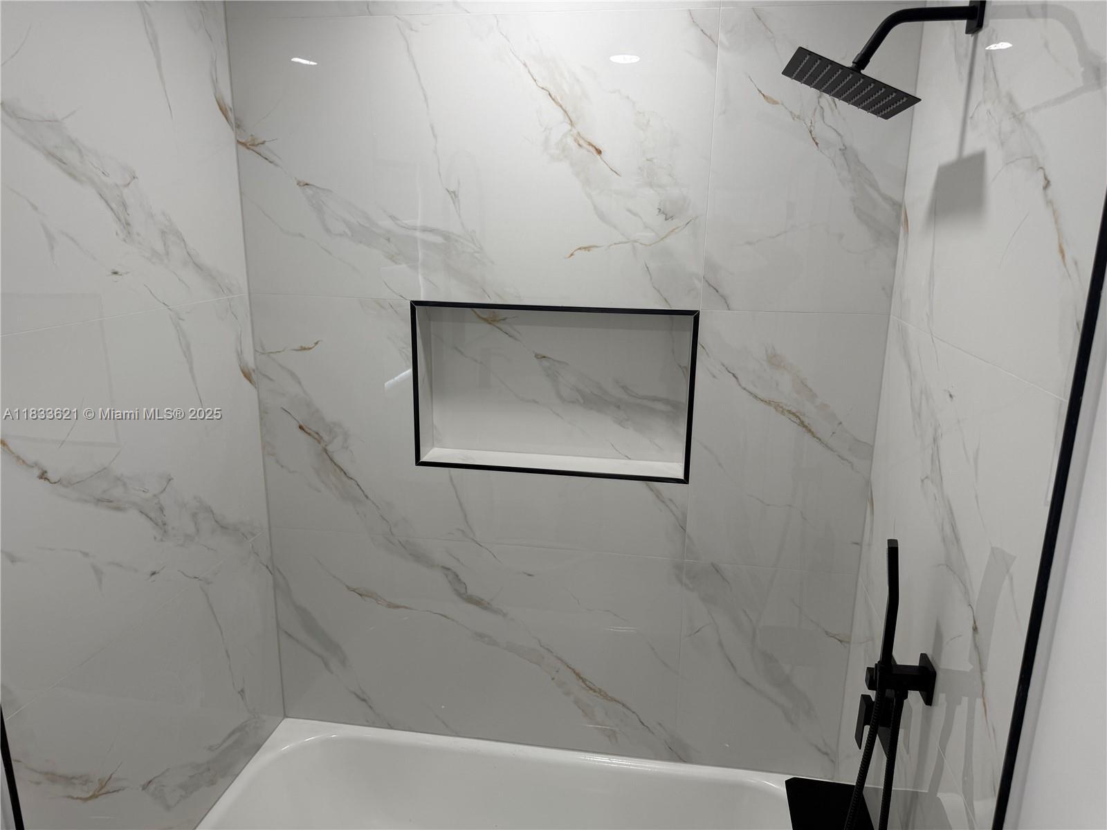 Building Photo - 1560 Canary Island Dr
