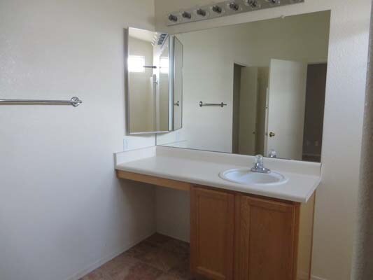 Building Photo - 13233 N Hammerstone Ln