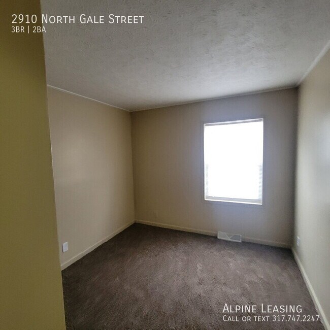 Building Photo - 2910 N Gale St