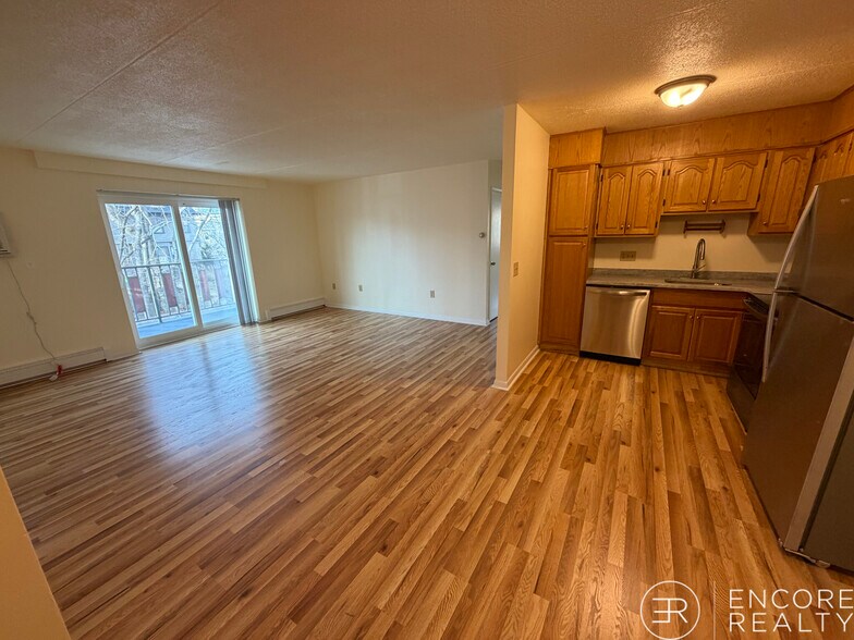 Building Photo - 79 Sutherland Rd