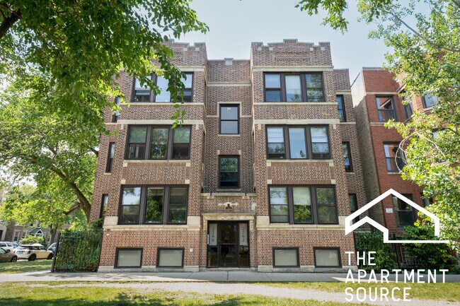 Building Photo - 2200 N Kedzie Blvd