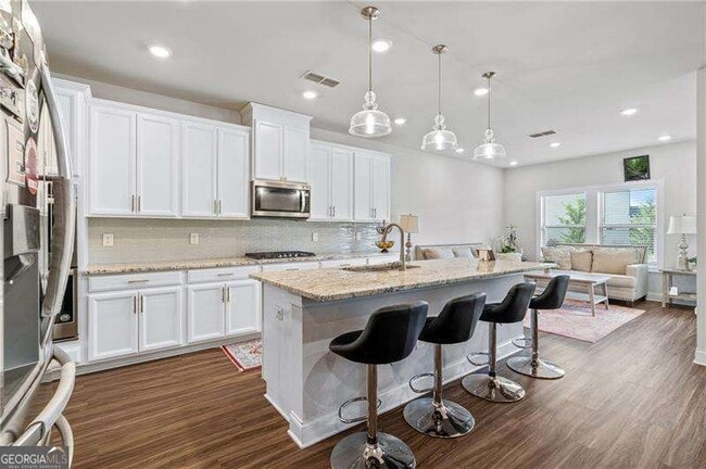 Building Photo - 6505 Trailway Trace