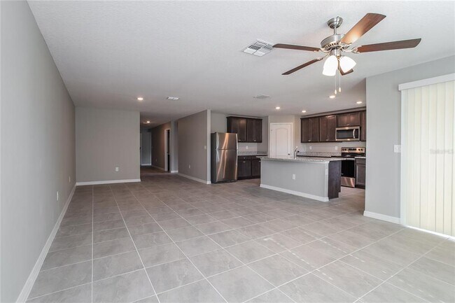 Building Photo - 1725 Canaan Lp