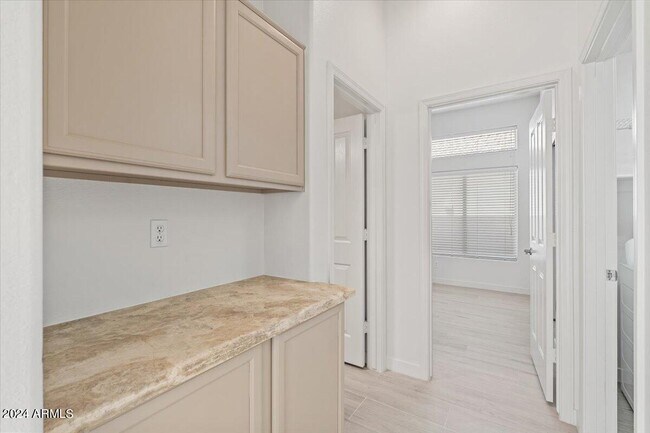 Building Photo - 8875 E Conquistadores Dr