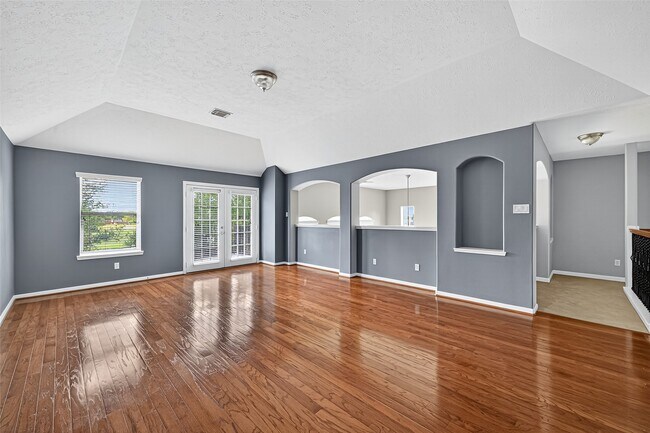 Building Photo - 10815 Lake Raven Ct