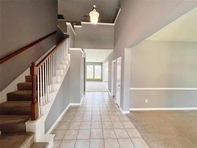 Building Photo - 5213 Birchwood Dr