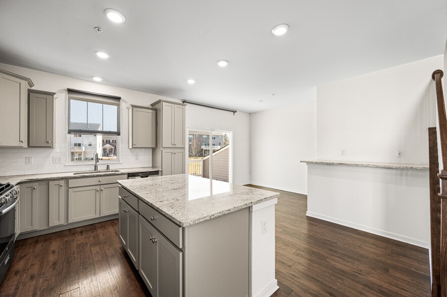 Building Photo - 1857 Boulder Dr