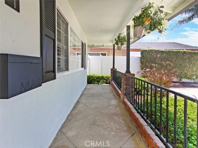 Building Photo - 6241 Mar Vista Dr