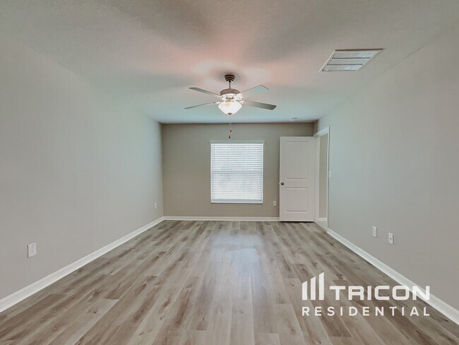 Building Photo - 7030 Wiseman Run Dr