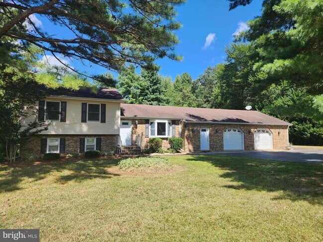 Building Photo - 3689 Midstate Rd