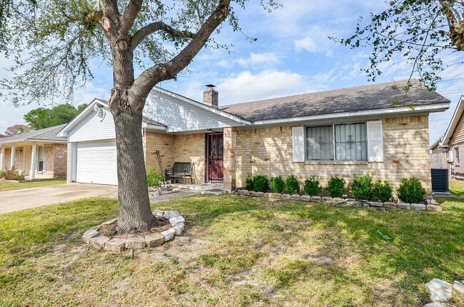 Building Photo - 1506 Wilshire Park Dr