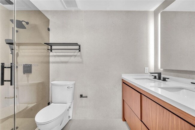 Building Photo - 2211 NE 122nd St