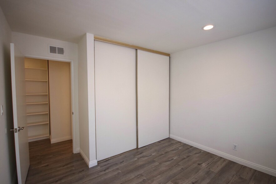 Building Photo - 1508 Dixon St