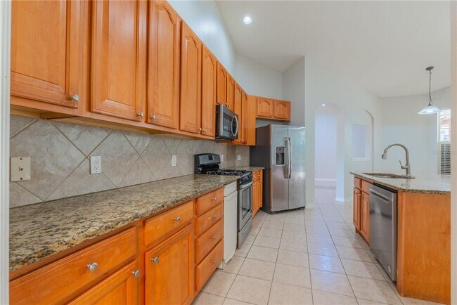 Building Photo - 10457 Canary Isle Dr