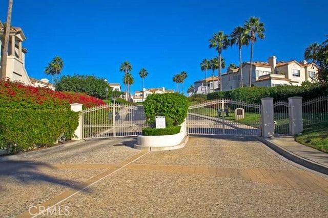 Building Photo - 90 Tennis Villas Dr
