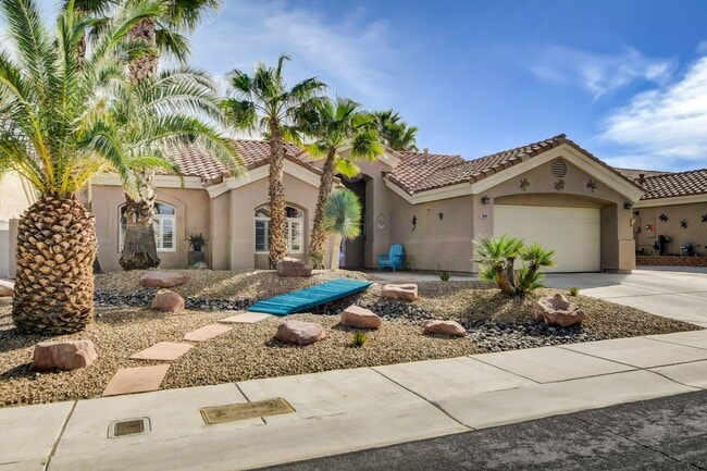 Building Photo - Coastal-Inspired Single-Story with Pool, Spa & Rare Gated Parking