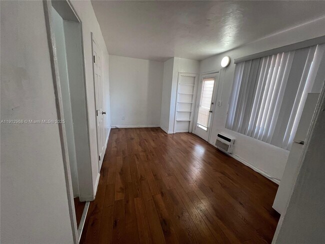 Building Photo - 6949 Byron Ave