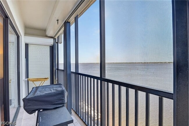 Building Photo - 1900 Virginia Ave