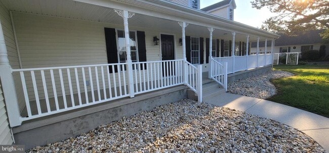 Building Photo - 23853 Neptunes Ct
