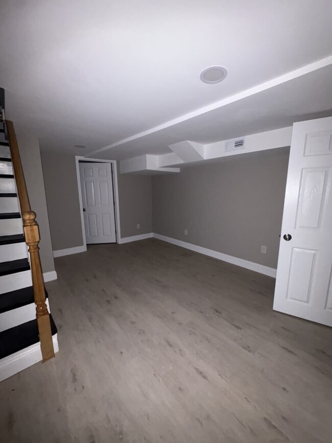 Building Photo - 2229 N Hancock St