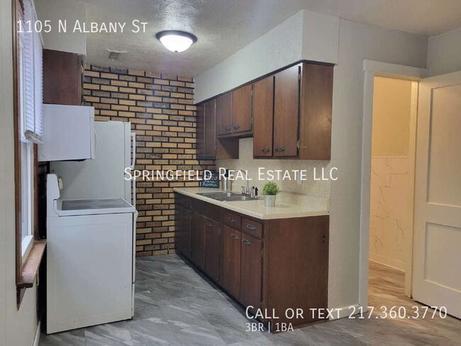 Building Photo - 1105 N Albany St