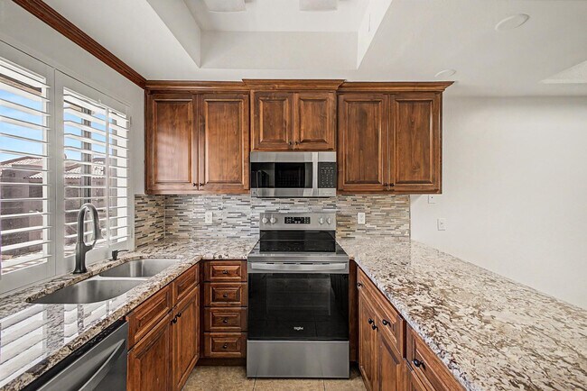 Building Photo - 11666 N 28th Dr
