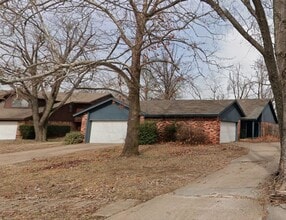 Building Photo - 2 Bed 2 Bath 2 Car Garage in Norman